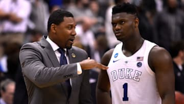 WASHINGTON, DC - MARCH 29: Associate head coach Nate James of the Duke Blue Devils talks with Zion Williamson #1 prior to the second half of their game against the Virginia Tech Hokies during the 2019 NCAA Men's Basketball Tournament East Regional Semifinals at Capital One Arena on March 29, 2019 in Washington, DC. (Photo by Lance King/Getty Images)