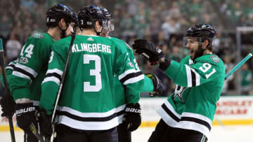DALLAS, TX - DECEMBER 09: Tyler Seguin