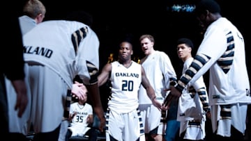 Dec 22, 2015; Auburn Hills, MI, USA; Oakland Golden Grizzlies guard Kahlil Felder (20) is announced before the game against the Michigan State Spartans at The Palace of Auburn Hills. Mandatory Credit: Tim Fuller-USA TODAY Sports