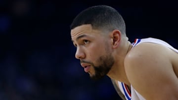 OAKLAND, CA - FEBRUARY 22: Austin Rivers