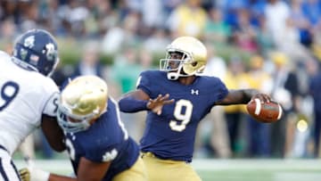 SOUTH BEND, IN - SEPTEMBER 10: Malik Zaire