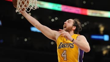 January 5, 2016; Los Angeles, CA, USA; Los Angeles Lakers forward Ryan Kelly (4) scores a basket against Golden State Warriors during the second half at Staples Center. Mandatory Credit: Gary A. Vasquez-USA TODAY Sports