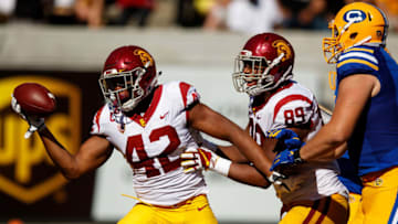 BERKELEY, CA - SEPTEMBER 23: Linebacker Uchenna Nwosu