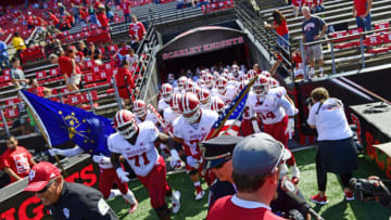 PISCATAWAY, NJ - SEPTEMBER 29: Head Coach Tom Allen (L) of the Indiana Hoosiers enters the field with his team before the game against the Rutgers Scarlet Knights at HighPoint.com Stadium on September 29, 2018 in Piscataway, New Jersey. (Photo by Corey Perrine/Getty Images)