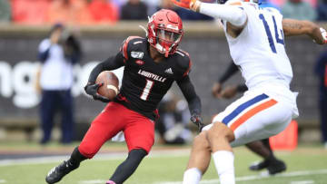 TuTu Atwell #1 of the Louisville Cardinals (Photo by Andy Lyons/Getty Images)