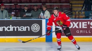KELOWNA, CANADA - JANUARY 21: Cody Glass #8 of the Portland Winterhawks warms up against the Kelowna Rockets on January 21, 2017 at Prospera Place in Kelowna, British Columbia, Canada. (Photo by Marissa Baecker/Getty Images)