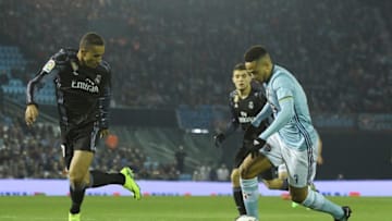 VIGO, SPAIN - JANUARY 25: Theo Bongonda of Celta de Vigo competes for the ball with Danilo of Real Madrid during the Copa del Rey quarter-final second leg match between Real Club Celta de Vigo and Real Madrid Club de Futbol at Municipal de Balaidos stadium on January 25, 2017 in Vigo, Spain. (Photo by Octavio Passos/Getty Images)