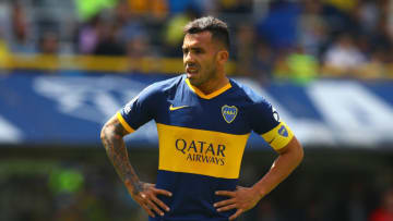 BUENOS AIRES, ARGENTINA - NOVEMBER 03: Carlos Tevez of Boca Juniors looks on during a match between Boca Juniors and Arsenal as part of Superliga Argentina 2019/20 at Estadio Alberto J. Armando on November 03, 2019 in Buenos Aires, Argentina. (Photo by Chris Brunskill/Fantasista/Getty Images)