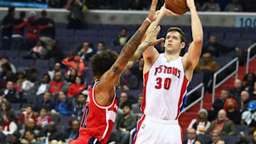 Dec 16, 2016; Washington, DC, USA; Detroit Pistons forward Jon Leuer (30) shoots over Washington Wizards forward Kelly Oubre Jr. (12) during the first half at Verizon Center. Mandatory Credit: Brad Mills-USA TODAY Sports