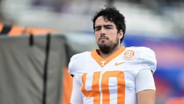 Tennessee placekicker Chase McGrath (40) during a game at Ben Hill Griffin Stadium in Gainesville, Fla. on Saturday, Sept. 25, 2021.Kns Tennessee Florida Football