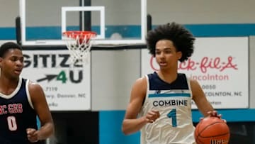 Dec 7, 2022; Lincolnton, NC, USA; Forward Trentyn Flowers handles the ball at Combine Academy. Mandatory Credit: Jim Dedmon-USA TODAY Sports