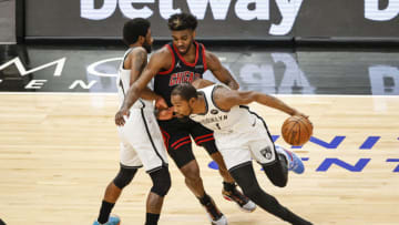 Kevin Durant, Patrick Williams, Chicago Bulls Mandatory Credit: Kamil Krzaczynski-USA TODAY Sports
