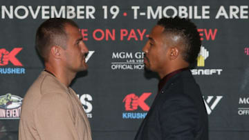NEW YORK, NEW YORK - SEPTEMBER 06: Sergey Kovalev (L) and Andre Ward (R) face off during the press conference for the Kovalev v Ward 'Pound for Pound' bout at Le Parker Meridien on September 6, 2016 in New York City. (Photo by Michael Reaves/Getty Images)