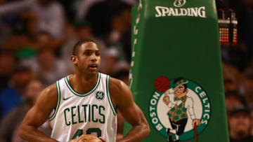BOSTON, MA - NOVEMBER 12: Al Horford #42 of the Boston Celtics looks tp pass the ball durinhg the first quarter of the game against the Toronto Raptors at TD Garden on November 12, 2017 in Boston, Massachusetts. NOTE TO USER: User expressly acknowledges and agrees that, by downloading and or using this photograph, User is consenting to the terms and conditions of the Getty Images License Agreement. (Photo by Omar Rawlings/Getty Images)