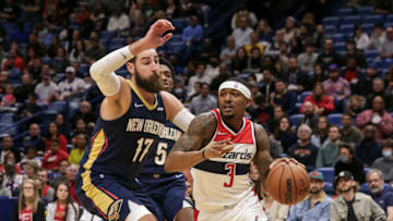 OKC Thunder - Wizards preview: Bradley Beal (3) dribbles against New Orleans Pelicans center Jonas Valanciunas (17): Stephen Lew-USA TODAY Sports