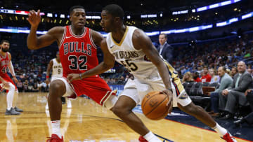 NEW ORLEANS, LA - OCTOBER 03: E'Twaun Moore (Photo by Jonathan Bachman/Getty Images)