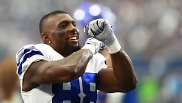 ARLINGTON, TX - OCTOBER 01: Dez Bryant #88 of the Dallas Cowboys gestures toward the fans before the game against the Los Angeles Rams at AT&T Stadium on October 1, 2017 in Arlington, Texas. (Photo by Tom Pennington/Getty Images)