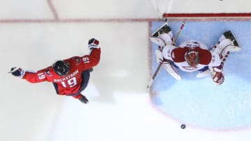 WASHINGTON - APRIL 17: Nicklas Backstrom #19 of the Washington Capitals scores a second period goal en route to a hat trick against the Montreal Canadiens in Game Two of the Eastern Conference Quarterfinals during the 2010 NHL Stanley Cup Playoffs at the Verizon Center on April 17, 2010 in Washington, DC. The Capitals defeated the Canadiens 6-5 in overtime. (Photo by Bruce Bennett/Getty Images)