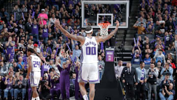 SACRAMENTO, CA - JANUARY 12: Willie Cauley-Stein #00 of the Sacramento Kings reacts to a play against the Charlotte Hornets on January 12, 2019 at Golden 1 Center in Sacramento, California. NOTE TO USER: User expressly acknowledges and agrees that, by downloading and or using this Photograph, user is consenting to the terms and conditions of the Getty Images License Agreement. Mandatory Copyright Notice: Copyright 2019 NBAE (Photo by Rocky Widner/NBAE via Getty Images)