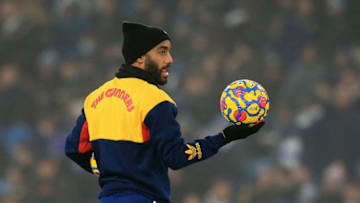 Arsenal's French striker Alexandre Lacazette warms up ahead of the English Premier League football match between Leeds United and Arsenal at Elland Road in Leeds, northern England on December 18, 2021. - RESTRICTED TO EDITORIAL USE. No use with unauthorized audio, video, data, fixture lists, club/league logos or 'live' services. Online in-match use limited to 120 images. An additional 40 images may be used in extra time. No video emulation. Social media in-match use limited to 120 images. An additional 40 images may be used in extra time. No use in betting publications, games or single club/league/player publications. (Photo by Lindsey Parnaby / AFP) / RESTRICTED TO EDITORIAL USE. No use with unauthorized audio, video, data, fixture lists, club/league logos or 'live' services. Online in-match use limited to 120 images. An additional 40 images may be used in extra time. No video emulation. Social media in-match use limited to 120 images. An additional 40 images may be used in extra time. No use in betting publications, games or single club/league/player publications. / RESTRICTED TO EDITORIAL USE. No use with unauthorized audio, video, data, fixture lists, club/league logos or 'live' services. Online in-match use limited to 120 images. An additional 40 images may be used in extra time. No video emulation. Social media in-match use limited to 120 images. An additional 40 images may be used in extra time. No use in betting publications, games or single club/league/player publications. (Photo by LINDSEY PARNABY/AFP via Getty Images)