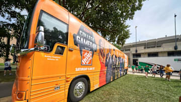 SOUTH BEND, IN - SEPTEMBER 01: A general view of the ESPN College Gameday bus is seen parked outside Notre Dame Stadium prior to the start of game action during the college football game between the Michigan Wolverines and the Notre Dame Fighting Irish on September 1, 2018 at Notre Dame Stadium, in South Bend, Indiana. The Notre Dame Fighting Irish defeated the Michigan Wolverines by the score of 24-17. (Photo by Robin Alam/Icon Sportswire via Getty Images)