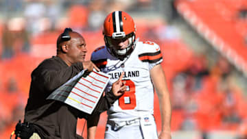 CLEVELAND, OH - OCTOBER 08: Kevin Hogan #8 of the Cleveland Browns drops back for a pass in the second half against the New York Jets at FirstEnergy Stadium on October 8, 2017 in Cleveland, Ohio. (Photo by Jason Miller/Getty Images)