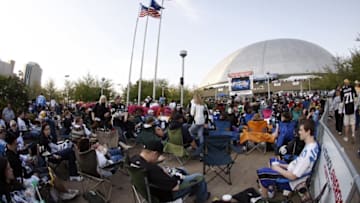 Pittsburgh Penguins fans watch outside Mellon Arena (Photo by Justin K. Aller/Getty Images)