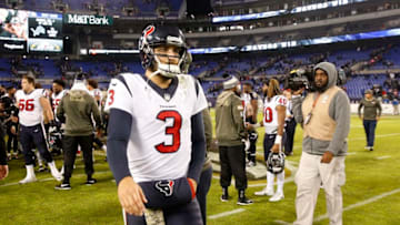 BALTIMORE, MD - NOVEMBER 27: Quarterback Tom Savage