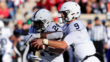 BLOOMINGTON, IN - OCTOBER 20: Penn State Nittany Lions quarterback Trace McSorley (9) fakes a handoff to Penn State Nittany Lions running back Miles Sanders (24) during the Big Ten Conference college football game between the Penn State Nittany Lions and the Indiana Hoosiers on October 20, 2018, at Memorial Stadium in Bloomington, Indiana. (Photo by Michael Allio/Icon Sportswire via Getty Images)