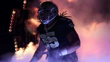 Atlanta Falcons, Tyeler Davison (Photo by Chris Graythen/Getty Images)