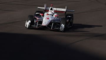 AVONDALE, AZ - APRIL 28: Helio Castroneves of Brazil, driver of the #3 Team Penske Chevrolet drives during practice for the Desert Diamond West Valley Phoenix Grand Prix at Phoenix International Raceway on April 28, 2017 in Avondale, Arizona. (Photo by Christian Petersen/Getty Images)