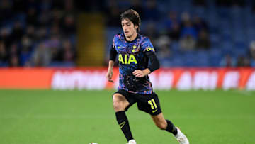 BURNLEY, ENGLAND - OCTOBER 27: Spurs player Bryan Gil in action during the Carabao Cup Round of 16 match between Burnley and Tottenham Hotspur at Turf Moor on October 27, 2021 in Burnley, England. (Photo by Stu Forster/Getty Images)