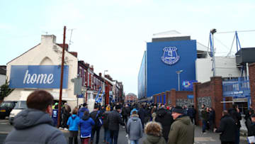 LIVERPOOL, ENGLAND - NOVEMBER 24: fans arrive at the stadium prior to the Premier League match between Everton FC and Cardiff City at Goodison Park on November 24, 2018 in Liverpool, United Kingdom. (Photo by Clive Brunskill/Getty Images)