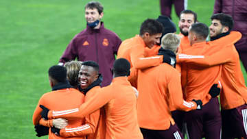 Real Madrid's players take part in a training session at the Olympiyskiy stadium in Kiev on November 30, 2020 on the eve of the UEFA Champions League football match between Shakhtar Donetsk and Real Madrid. (Photo by Sergei SUPINSKY / AFP) (Photo by SERGEI SUPINSKY/AFP via Getty Images)