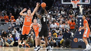 Syracuse basketball (Photo by Mitchell Layton/Getty Images)