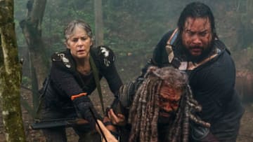 Khary Payton as Ezekiel, Melissa McBride as Carol Peletier, Cooper Andrews as Jerry - The Walking Dead _ Season 8, Episode 4 - Photo Credit: Gene Page/AMC