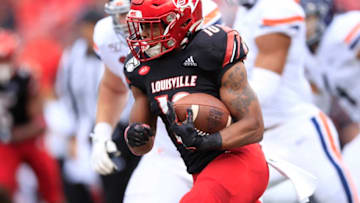 LOUISVILLE, KENTUCKY - OCTOBER 26: Javian Hawkins #10 of the Louisville Cardinals runs with the ball against the Virginia Cavaliers on October 26, 2019 in Louisville, Kentucky. (Photo by Andy Lyons/Getty Images)