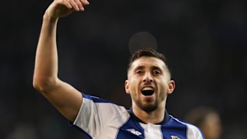 Porto's Mexican midfielder Hector Herrera celebrates the victory in the match during the UEFA Champions League, match between FC Porto and AS Roma, at Dragao Stadium in Porto on March 6, 2018 in Porto, Portugal. (Photo by Paulo Oliveira / DPI / NurPhoto via Getty Images)