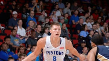 LAS VEGAS, NV - JULY 9: Henry Ellenson #8 of the Detroit Pistons handles the ball against the New Orleans Pelicans during the 2018 Las Vegas Summer League on July 9, 2018 at the Cox Pavilion in Las Vegas, Nevada. NOTE TO USER: User expressly acknowledges and agrees that, by downloading and/or using this photograph, user is consenting to the terms and conditions of the Getty Images License Agreement. Mandatory Copyright Notice: Copyright 2018 NBAE (Photo by David Dow/NBAE via Getty Images)