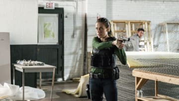 CHICAGO P.D. -- "Fathers and Sons" Episode 605 -- Pictured: Marina Squerciati as Kim Burgess -- (Photo by: Matt Dinerstein/NBC)