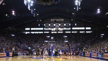 Kansas basketball (Photo by Ed Zurga/Getty Images)