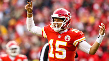KANSAS CITY, MO - NOVEMBER 11: Patrick Mahomes #15 of the Kansas City Chiefs look to the sideline for a play during the second half of the game against the Arizona Cardinals at Arrowhead Stadium on November 11, 2018 in Kansas City, Missouri. (Photo by Jamie Squire/Getty Images)