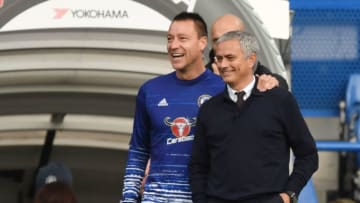 LONDON, ENGLAND - OCTOBER 23: John Terry of Chelsea greets Jose Mourinho, Manager of Manchester United prior to the Premier League match between Chelsea and Manchester United at Stamford Bridge on October 23, 2016 in London, England. (Photo by Shaun Botterill/Getty Images)