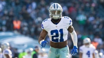 Jan 1, 2017; Philadelphia, PA, USA; Dallas Cowboys running back Ezekiel Elliott (21) takes the field for a game against the Philadelphia Eagles at Lincoln Financial Field. Mandatory Credit: Bill Streicher-USA TODAY Sports