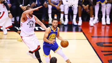 TORONTO, ONTARIO - MAY 30: Stephen Curry #30 of the Golden State Warriors attempts a shot against Marc Gasol #33 of the Toronto Raptors in the second quarter during Game One of the 2019 NBA Finals at Scotiabank Arena on May 30, 2019 in Toronto, Canada. NOTE TO USER: User expressly acknowledges and agrees that, by downloading and or using this photograph, User is consenting to the terms and conditions of the Getty Images License Agreement. (Photo by Vaughn Ridley/Getty Images)