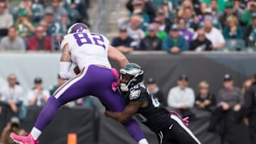 PHILADELPHIA, PA - OCTOBER 23: Jaylen Watkins #26 of the Philadelphia Eagles tackles Kyle Rudolph #82 of the Minnesota Vikings in the second quarter at Lincoln Financial Field on October 23, 2016 in Philadelphia, Pennsylvania. The Eagles defeated the Vikings 21-10. (Photo by Mitchell Leff/Getty Images)