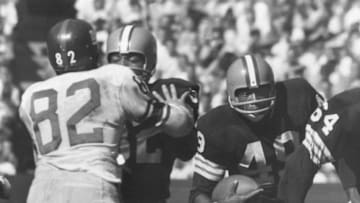 Cleveland Browns Bobby Mitchell (Photo by Robert Riger/Getty Images)