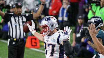 MINNEAPOLIS, MN - FEBRUARY 04: Rob Gronkowski #87 of the New England Patriots celebrates a touchdown reception against the Philadelphia Eagles in the fourth quarter of Super Bowl LII at U.S. Bank Stadium on February 4, 2018 in Minneapolis, Minnesota. The Eagles defeated the Patriots 41-33. (Photo by Jonathan Daniel/Getty Images)