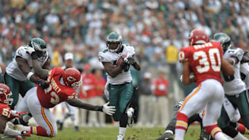 PHILADELPHIA - SEPTEMBER 27: Running back LeSean McCoy #29 of the Philadelphia Eagles runs the ball during the game against the Kansas City Chiefs on September 27, 2009 at Lincoln Financial Field in Philadelphia, Pennsylvania. The Eagles won 34-14. (Photo by Drew Hallowell/Getty Images)