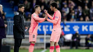 VITORIA GASTEIZ, SPAIN - APRIL 23: (L-R) Arthur of FC Barcelona, Alena of FC Barcelona during the La Liga Santander match between Deportivo Alaves v FC Barcelona at the Estadio de Mendizorroza on April 23, 2019 in Vitoria Gasteiz Spain (Photo by David S. Bustamante/Soccrates/Getty Images)
